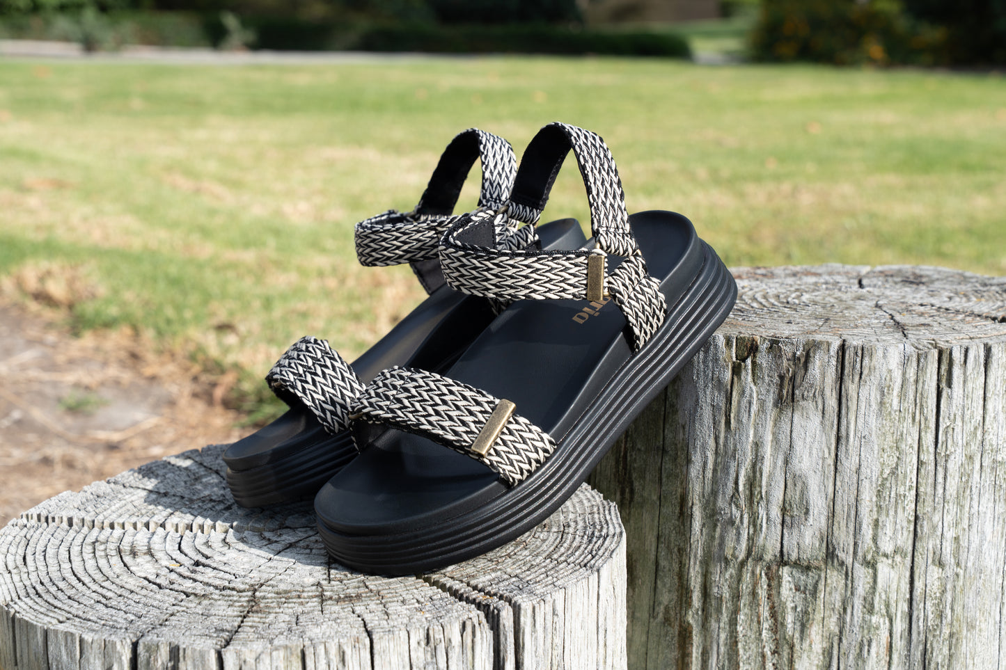 Allyson Sandals - French Braid