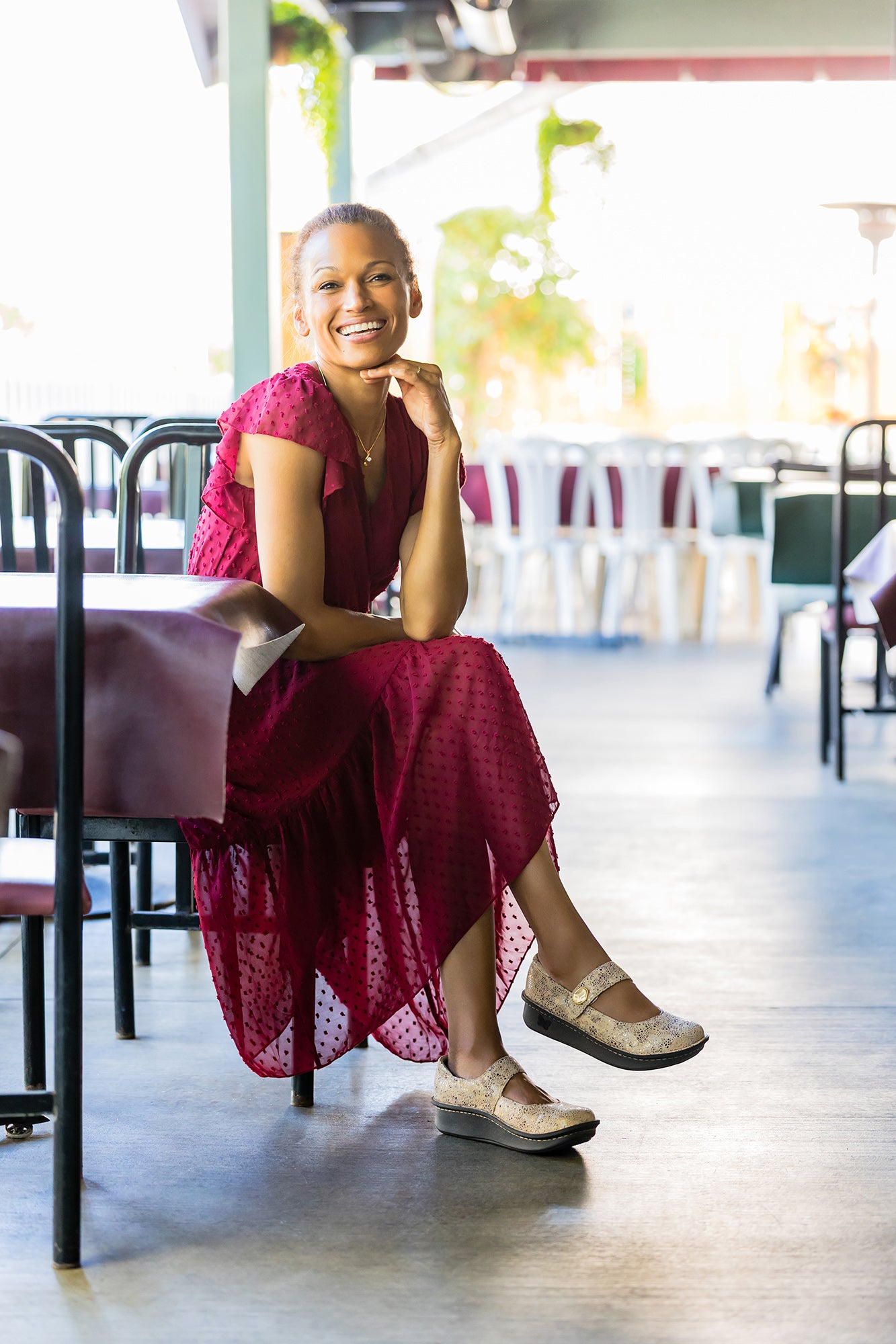 Paloma Mary Jane - Walkway