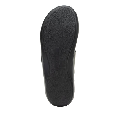 Dasher - Charcoal (Sample Sale)