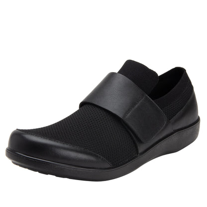 Qwik - Mens - Black Out (Sample Sale)