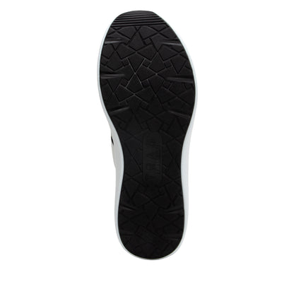 Qarma - Horizon White (SAMPLE SALE)