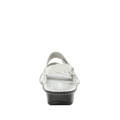 Verona - Basketry White (SAMPLE SALE)