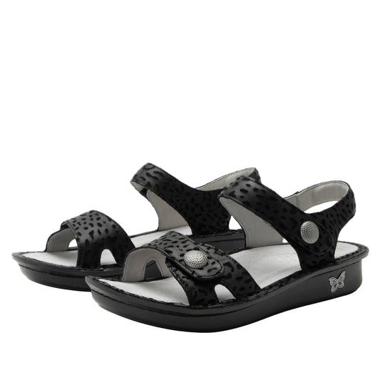 VIENNA - NOT A CHEETAH (VIE-6127)