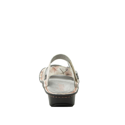 VIENNA (VIE-6432) SOFT AS I LEAF YOU