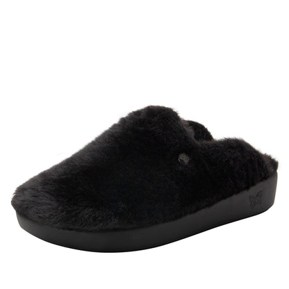 Leisurelee 2 - Black (Sample Sale)