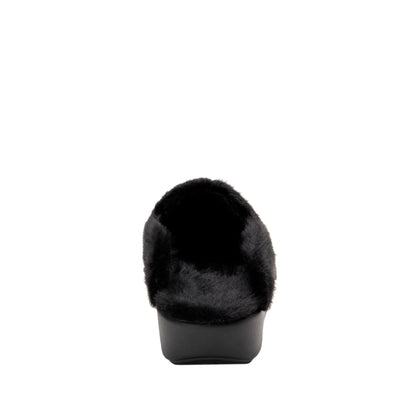 Leisurelee 2 - Black (Sample Sale)