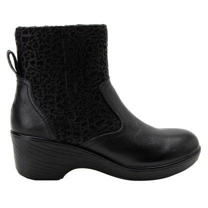 Scarlett - Black (Sample Sale)